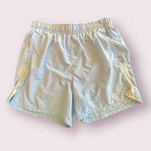 Nike Women’s Shorts size small